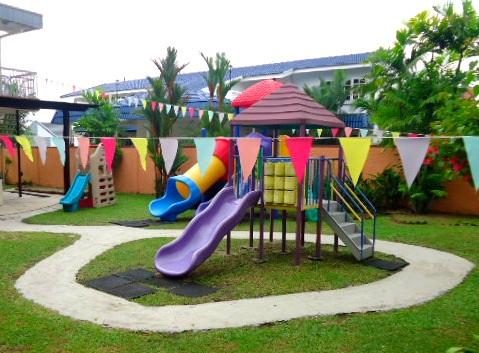 Kinderland Playhouse, Section 14 PJ