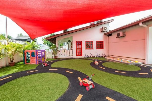 The children’s house, Bruas