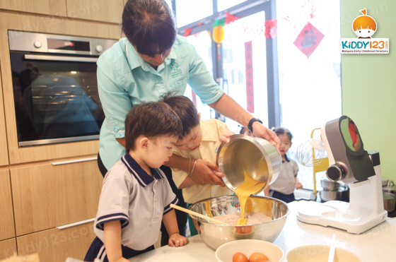 Knowledge Tree Montessori Kindergarten, Eco Ardence