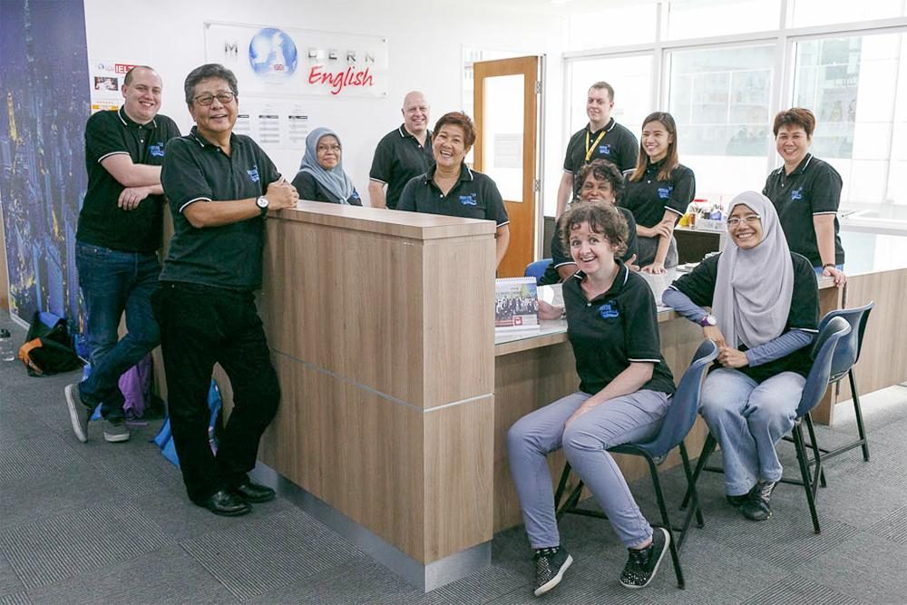 Modern English, Bandar Puteri, Puchong