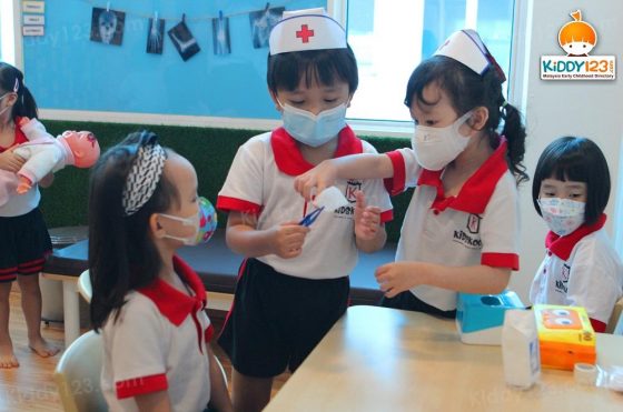 Kidskool, Seri Kembangan