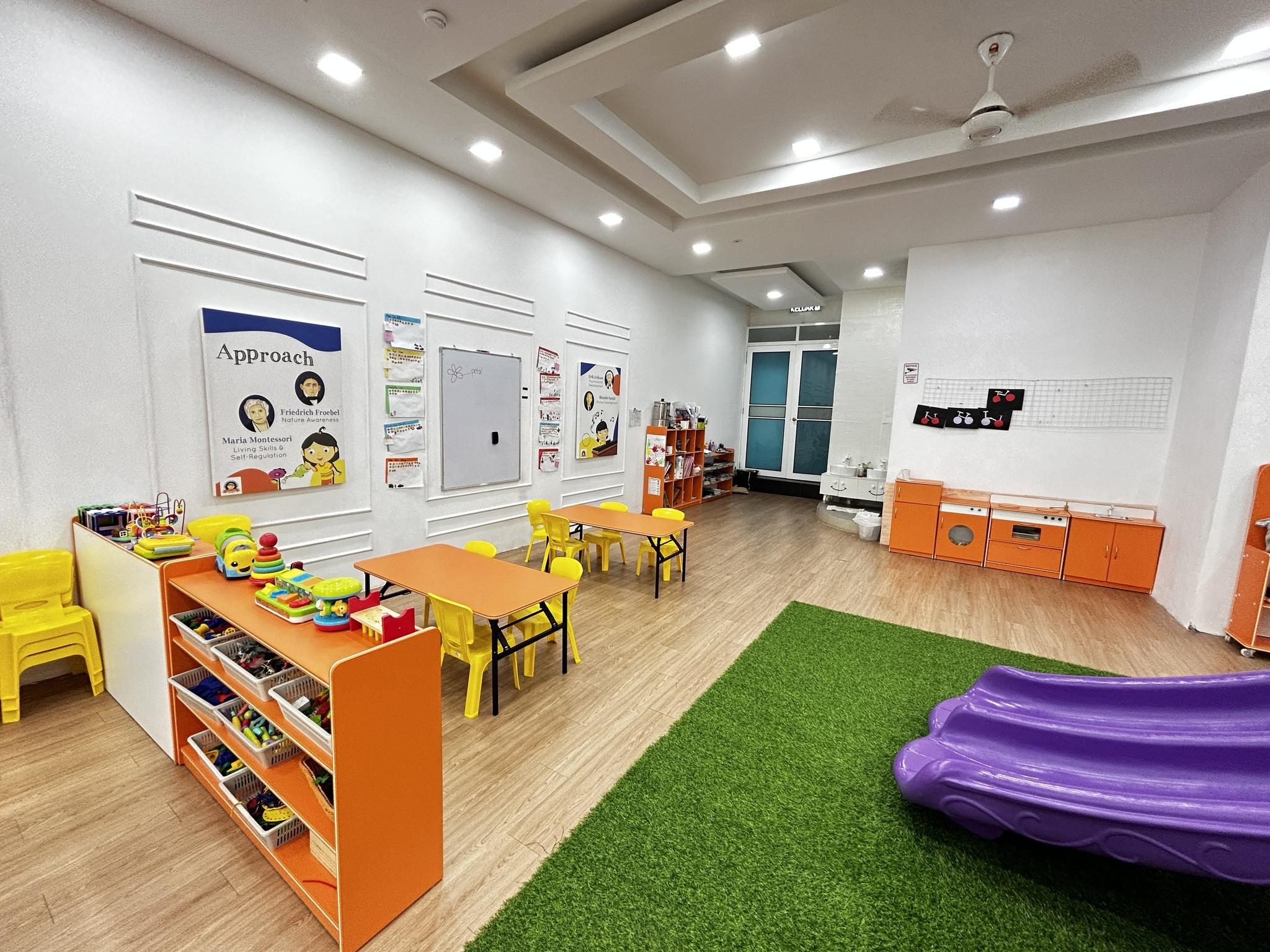 Eduwis Kuchai Lama, Kuala Lumpur