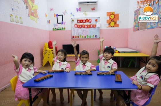 MRC Kids Anggun City, Emerald Rawang